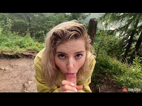 ❤️ Chica traga semen después de una mamada en público - Eva Elfi ❌ Video de porno en es.mysexgamer.ru ❌️